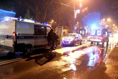 Kobieta potrącona na pasach