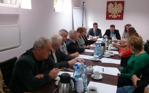 Wygasili mandat radnej, zmienili budżet