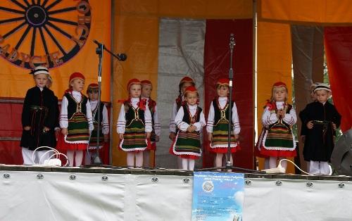 Kosów: tradycja, muzyka i sport