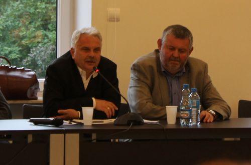 Ten rząd działa na szkodę Polski