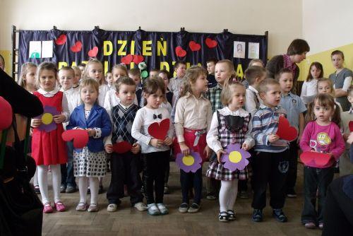 Radośnie i kolorowo z okazji Dnia Babci i Dziadka
