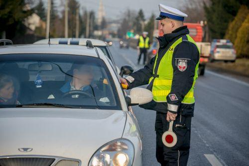 Policja przeciw pijanym kierowcom