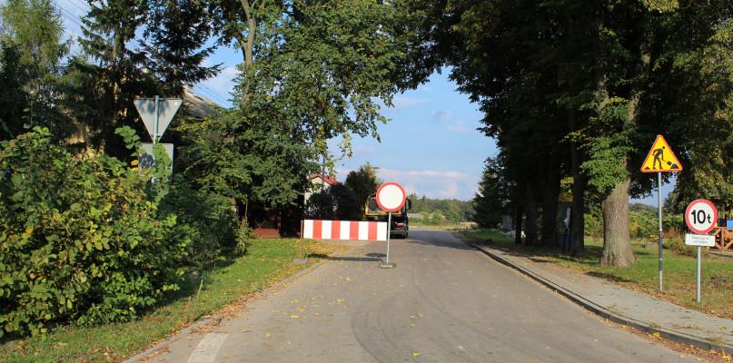 Ruszyły kolejne remonty dróg w gminie Repki