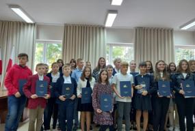 Najlepsi uczniowie z gminy dostali stypendia