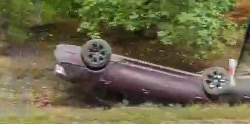 Dachowali w BMW, kierowca dostał 1100 zł mandatu i 10 punktów