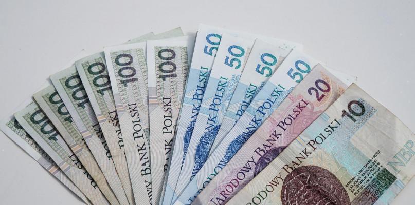 Na jednego pracownika można dostać ponad 3000 zł! Ci przedsiębiorcy...