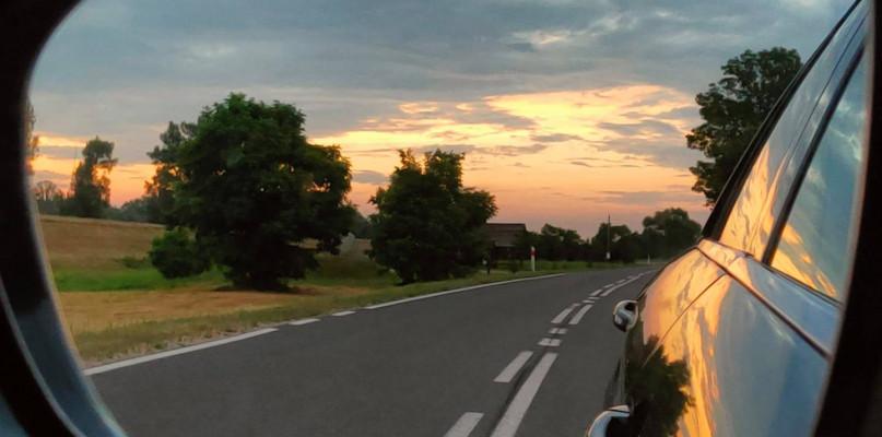 Potrącił przyczepką rowerzystkę. Mówi, że nie zauważył.