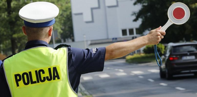 Jeździł bez prawka po Polsce, wpadł pod Sokołowem Podlaskim