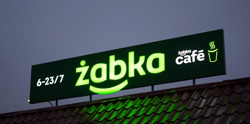 Znany sklep wycofuje popularny produkt! Chodzi o groźną bakterię
