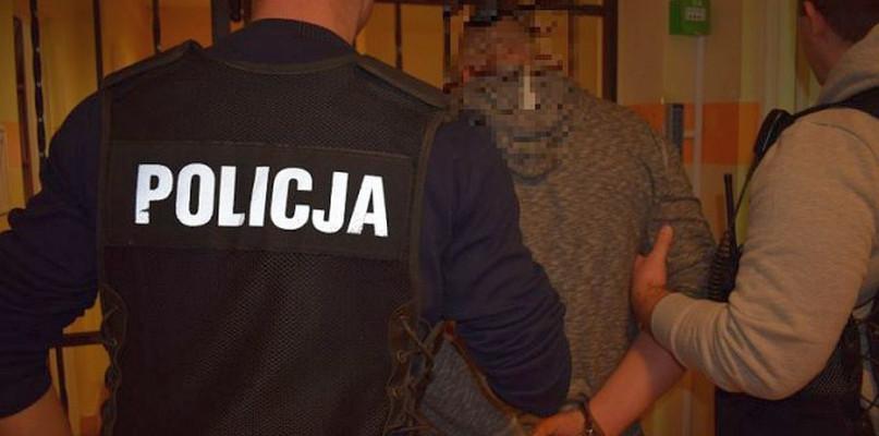 Dzielnicowy złapał złodzieja na gorącym uczynku