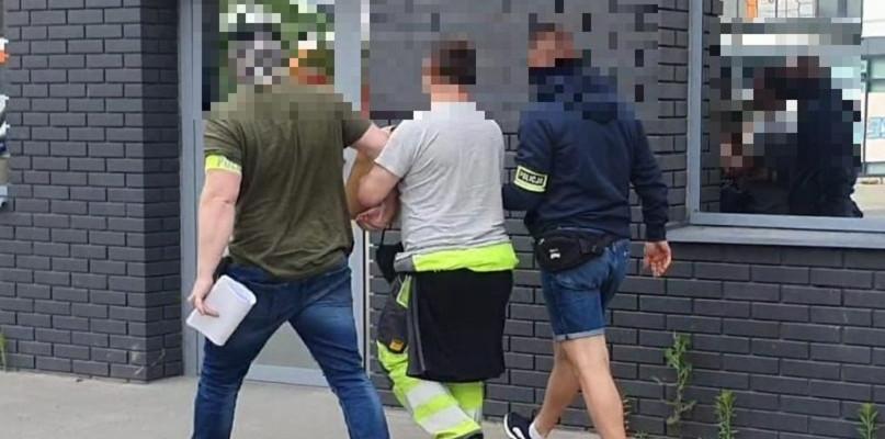 Łowcy głów dopadli go po 20 latach. 
