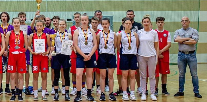Dziewczęta z „Czwórki” Mistrzyniami Mazowsza
