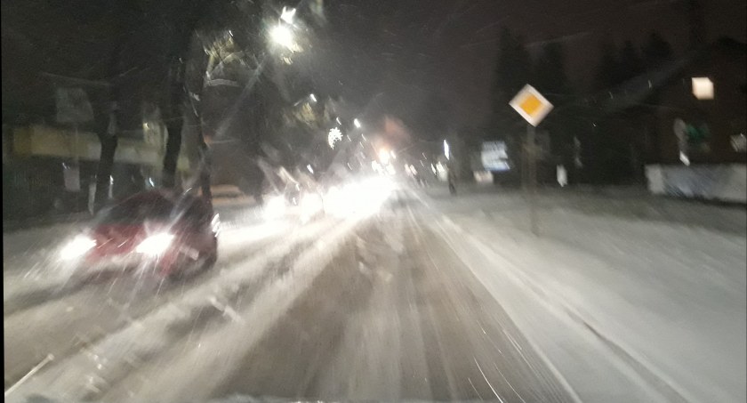 Czeka nas kolejny atak zimy. Spadnie nawet 15 cm śniegu.