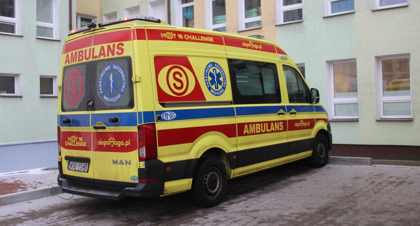 Tragedia w gminie Repki. Nie żyje mężczyzna przygnieciony przez traktor.