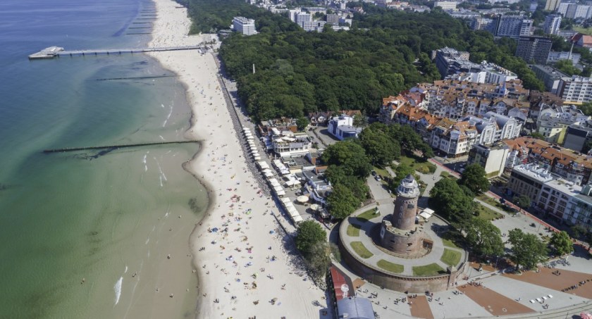 Wakacje 2023 - Rewal czy Kołobrzeg