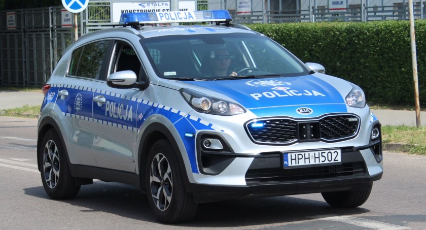 20-letni kierowca już zdążył stracić prawko i wpaść po raz drugi