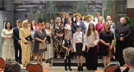 Fraszki, pieśni i treny Jana Kochanowskiego na Narod…