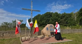 Na cmentarzu w Niecieczy powstał nowy Pomnik Katyński