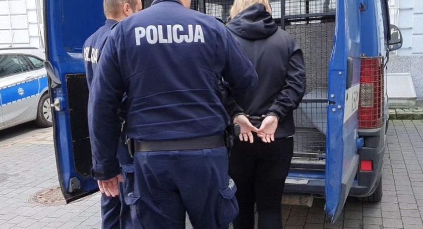 Podpalaczka z Łochowa trafiła za kraty
