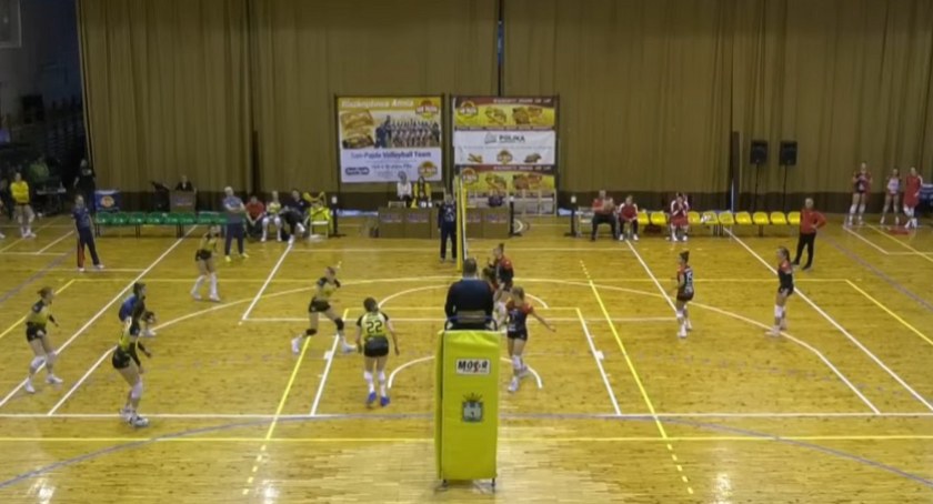 Premierowa wygrana Nike Węgrów