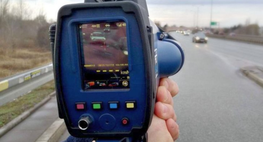 Jeden pędził 145 km/h, drugi 123 km/h. I po prawku!