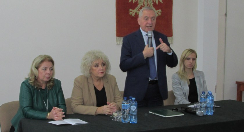 Wicepremier Henryk Kowalczyk w Miedznie i Łochowie