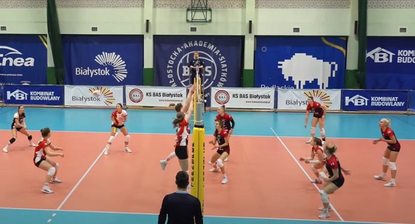 Siatkarski thriller tym razem dla Nike Węgrów