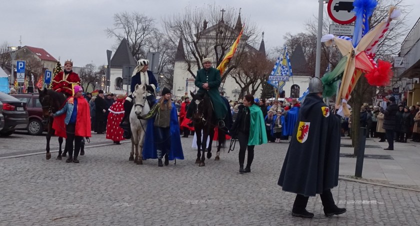 Orszak Trzech Króli po raz szósty w Węgrowie
