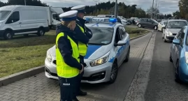 Tydzień na drogach: pijany w volkswagenie i kolizja przez nieoświetlony traktor