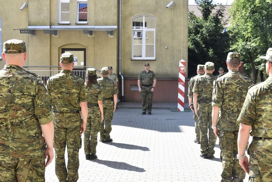 Czterdziestu chorążych zakończyło szkolenie w kętrzyńskim CSSG