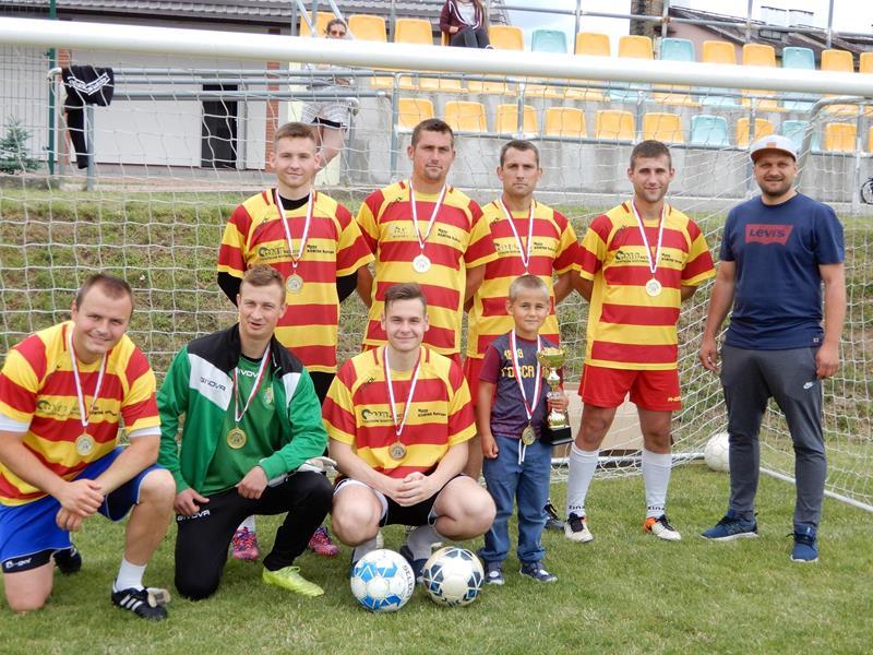 Gmina Kętrzyn. Stachowizna z pucharem wójta