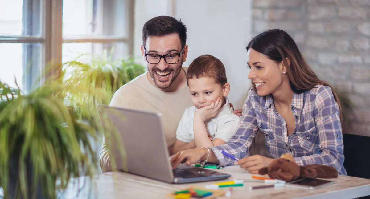 Internet internetowi nierówny. Jakie opcje dostępne są w naszym regionie i czym się różnią?