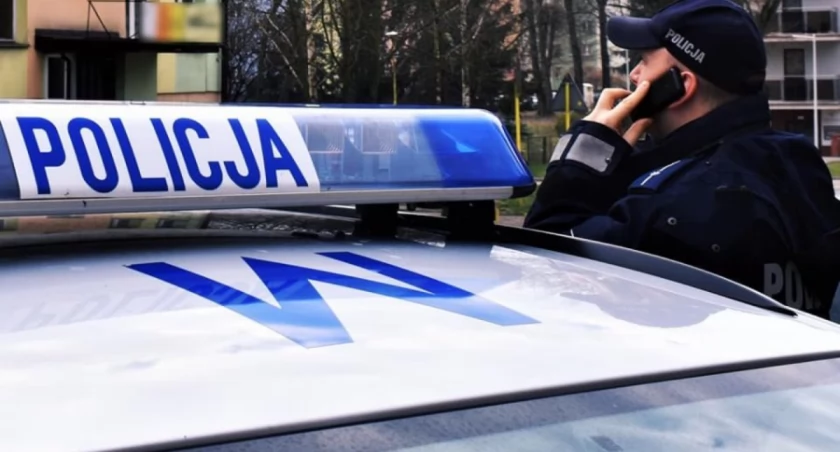 Policjanci ustalili kto wybijał szyby w bartoszyckim starostwie i prokuraturze