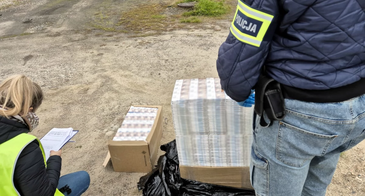 Bartoszyce: Policjantka złapała balon z przemytniczym ładunkiem