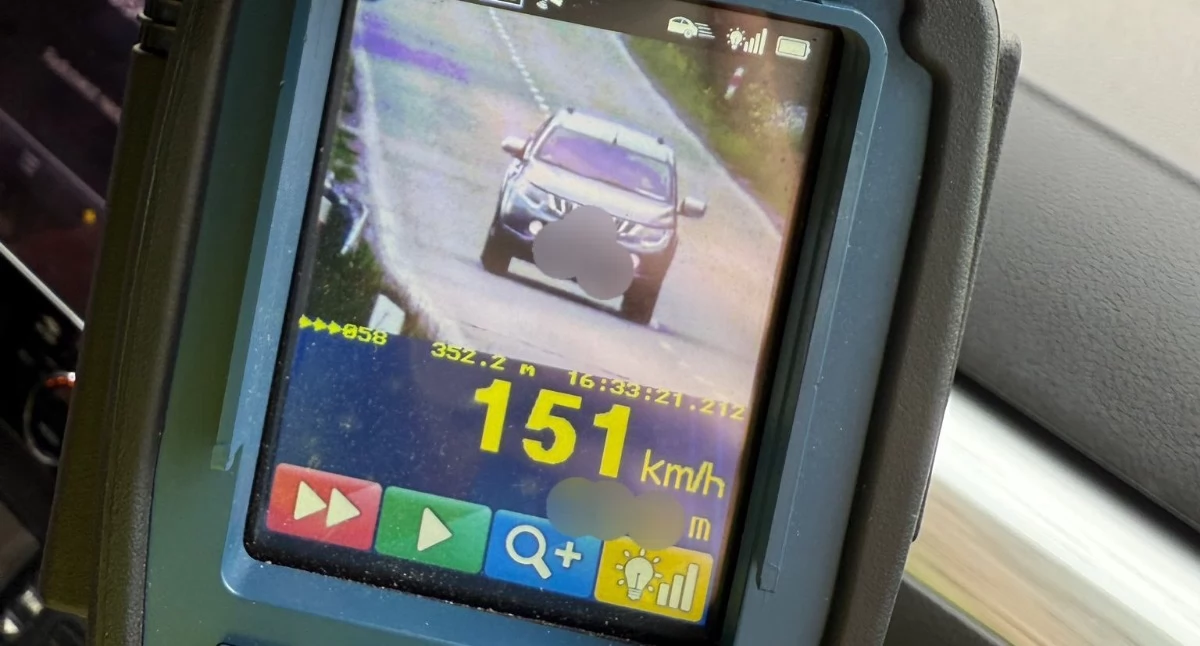 Pędził 151 km/h na „dziewięćdziesiątce”. 37-latek z powiatu kętrzyńskiego stracił prawo jazdy na DW 592