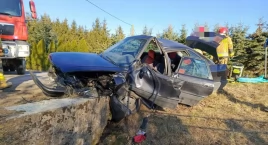 Poważny wypadek drogowy – kierowca w ciężkim stanie &hellip;