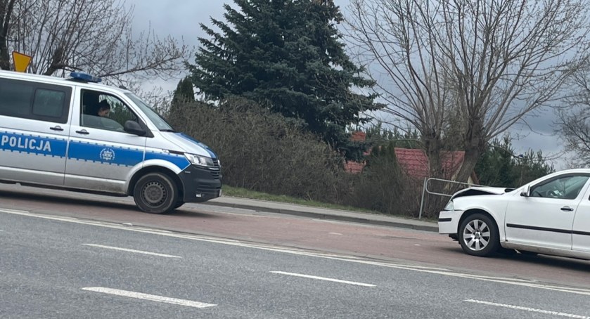 Uwaga kierowcy. Wypadek przed mostem 