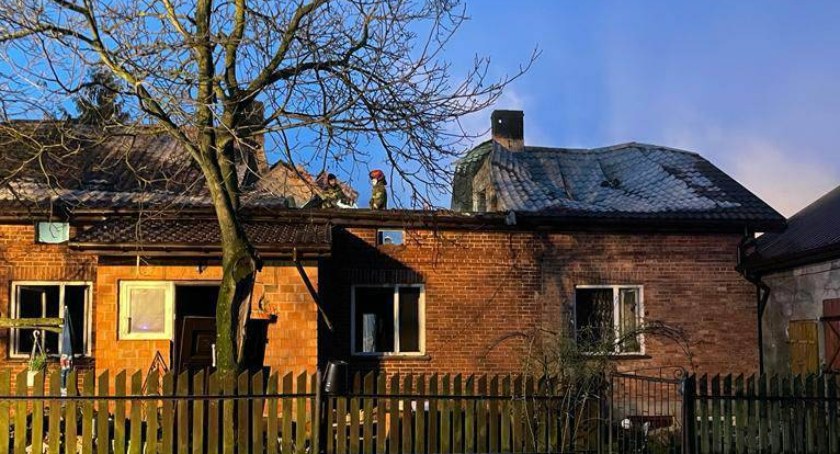 Ogień niszczył wszystko na swojej drodze. Pomoc dla pogorzelców