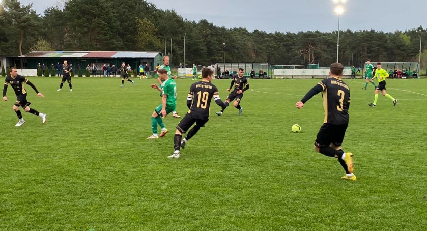Bug Wyszków kontra PKS Radość. Druga połowa wszystko zmieniła