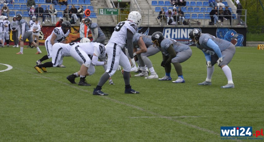 Świetny początek sezonu Rhinos Wyszków. Zwycięstwem witają się z rozgrywkami w PFL2