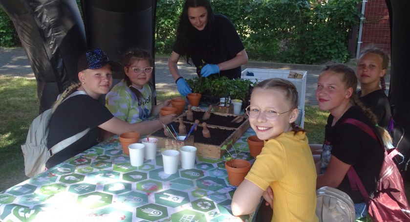 Nauka przez zabawę. Ekologiczny Piknik Rodzinny w Somiance