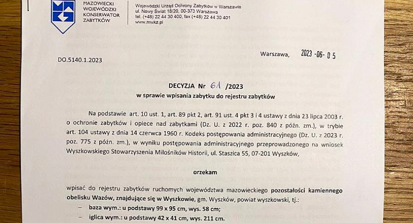 Nowy zabytek w Wyszkowie. To pozostałości kamiennego obelisku 