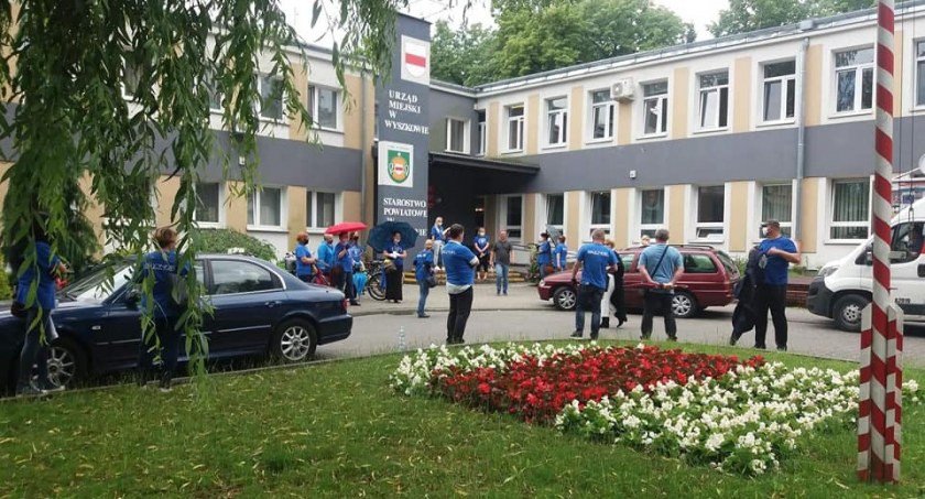 List otwarty nauczycieli szkół specjalnych i poradni: Pamiętamy! 