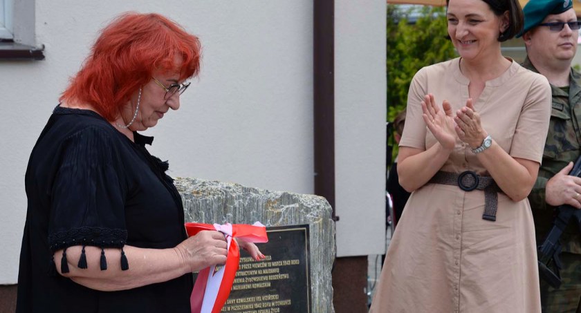 Pomnik dla bohaterów. Instytut Pileckiego upamiętnia w Somiance Polaka i Żydówkę