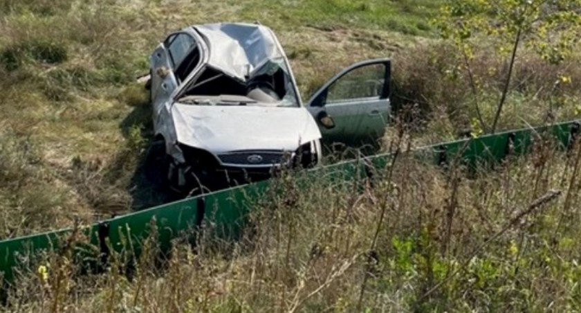Dachowanie w Ojcowiźnie. Za kierownicą pijana 24-latka