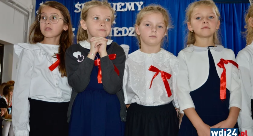 My się szkoły nie boimy! Pasowanie na ucznia w Szkole Podstawowej nr 4 [FOTO]