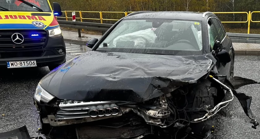 Uwaga! Wypadek na drodze krajowej nr 62 w Skuszewie