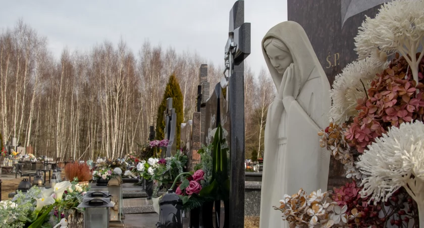 Pogoda na Wszystkich Świętych i Zaduszki dla Wyszkowa. Nie wszyscy będą zadowoleni