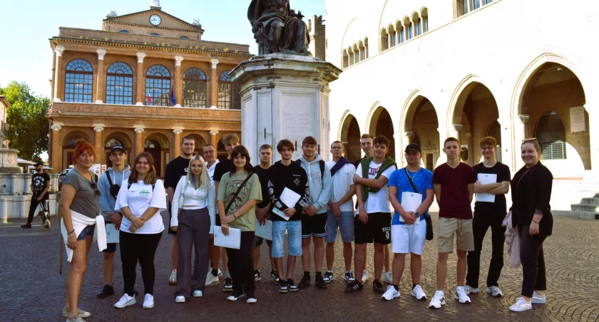 Edukacja bez granic dla uczniów Kopernika. Odbyli staż w Rimini
