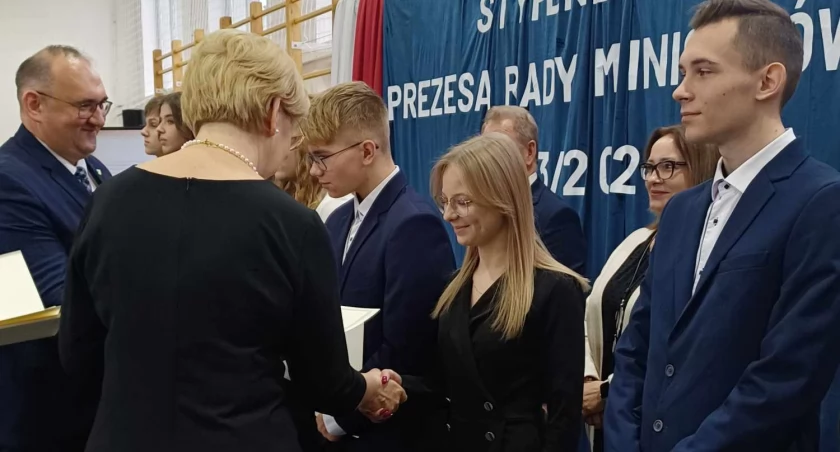 Najzdolniejsi uczniowie odebrali stypendia Prezesa Rady Ministrów